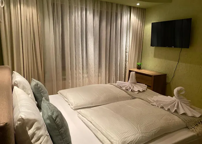 Lägenhet Eda Aparts Devin